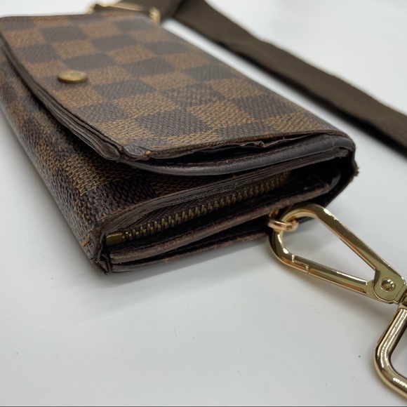 Louis Vuitton Tresor 90s Daimier Ebene Belt Bag - Picture 6 of 12